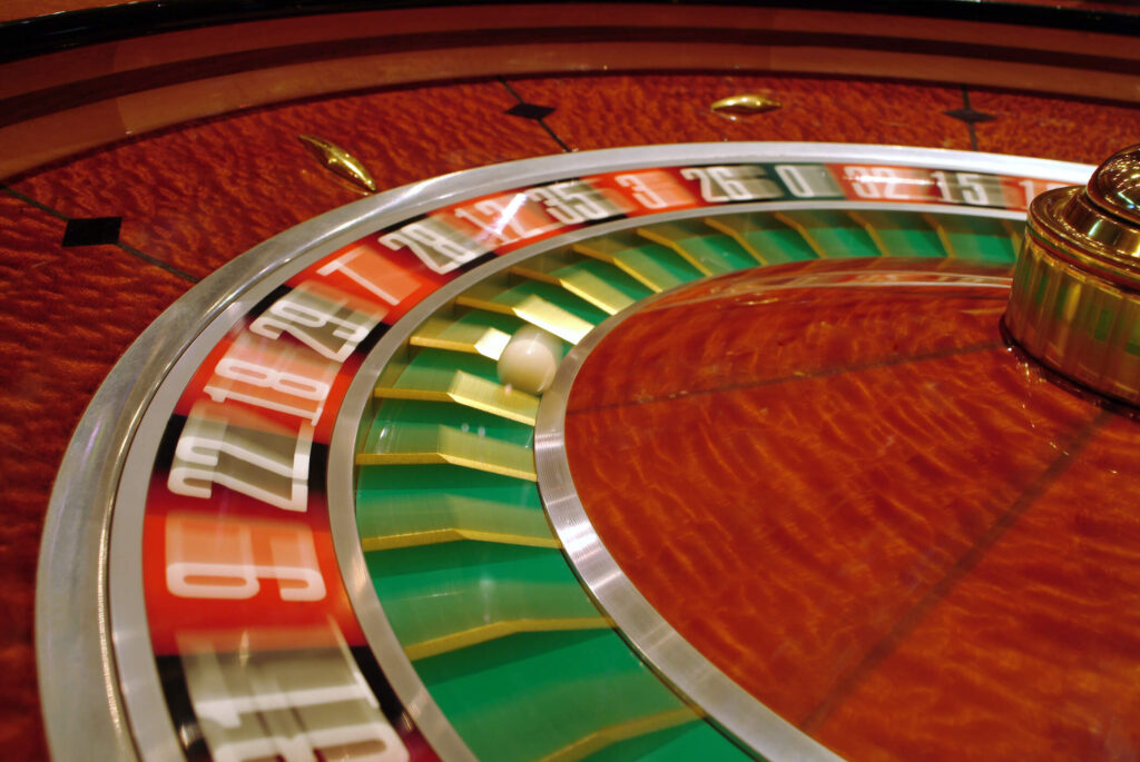 do foreigners pay taxes on gambling winnings in the US